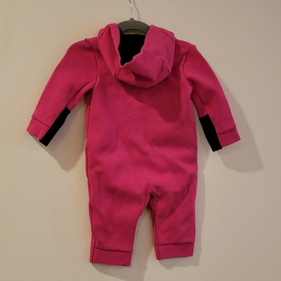 Nike Tech Fleece Pink One Piece Jumpsuit Romper size 3/6 months - Picture 12 of 15